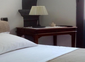 Отель Napulè Apartment  Неаполь